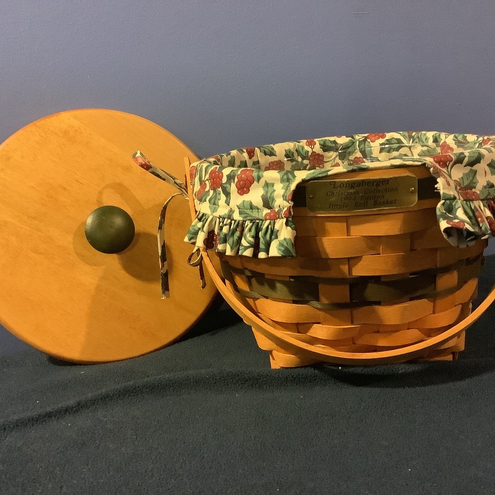 Longaberger 1994 Jingle Bell Christmas Basket